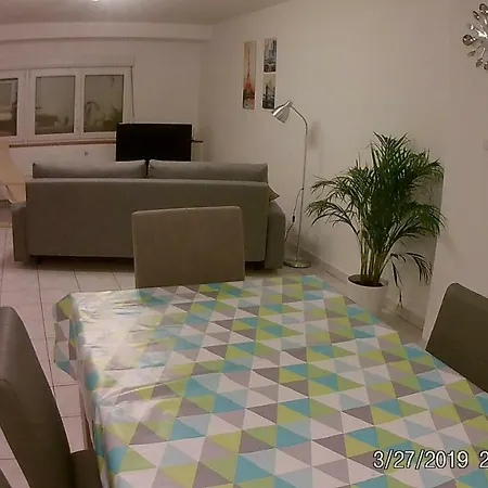 Gite Des Tilleuls Appartement